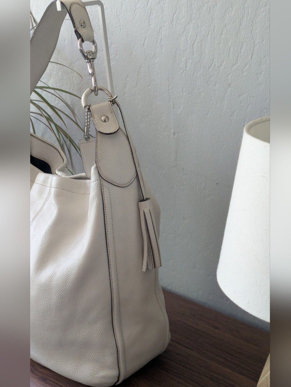 Coach Retired Avery Stud Hobo Cream Leather Shoulder Bag. - Picture 6 of 14